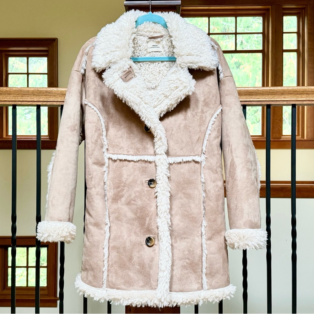 💚 NWOT URBAN OUTFITTERS FAUX SHEARLING LONGLINE JACKET